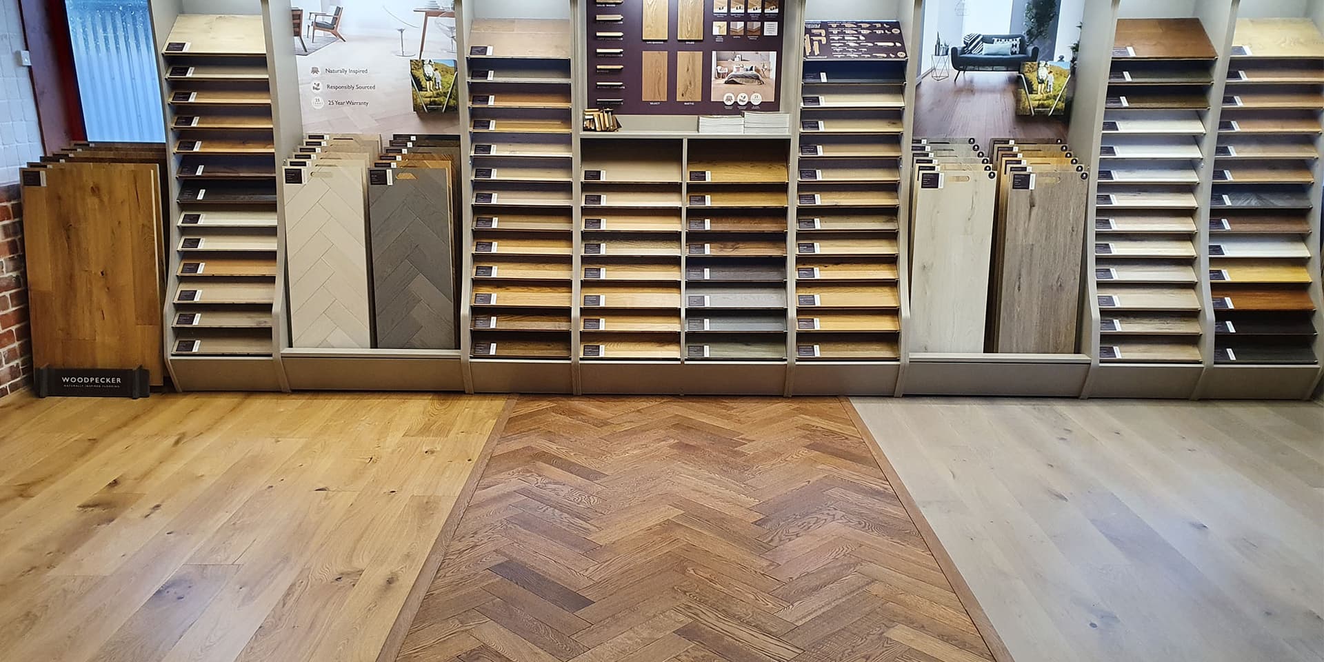Werten Sie Ihre Verkaufsfläche mit Bodendisplays aus Holz auf