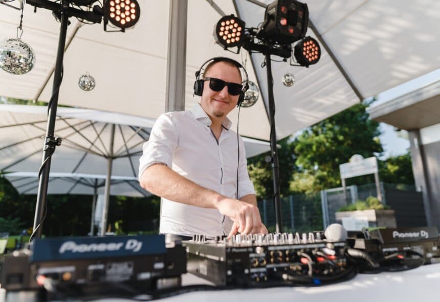 Beats of Bliss: Gedanken eines Hochzeits-DJs