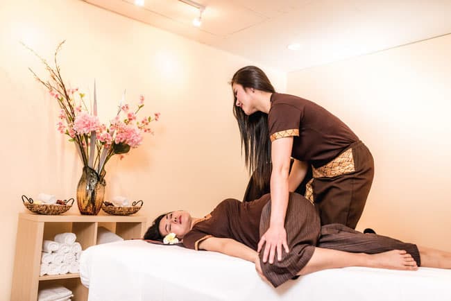 Sanfte Entspannung: Stress loslassen mit einer beruhigenden Massage