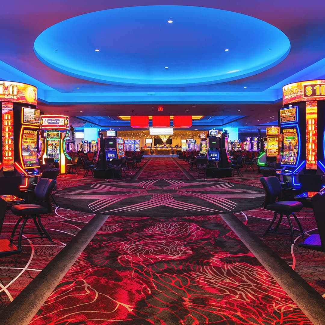 Der Unterschied zwischen kostenlosen Spielautomaten und Spielautomaten, die in Casinos gespielt werden