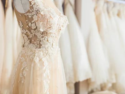 Brautkleider online kaufen - So bekommen Sie das Beste für Sie