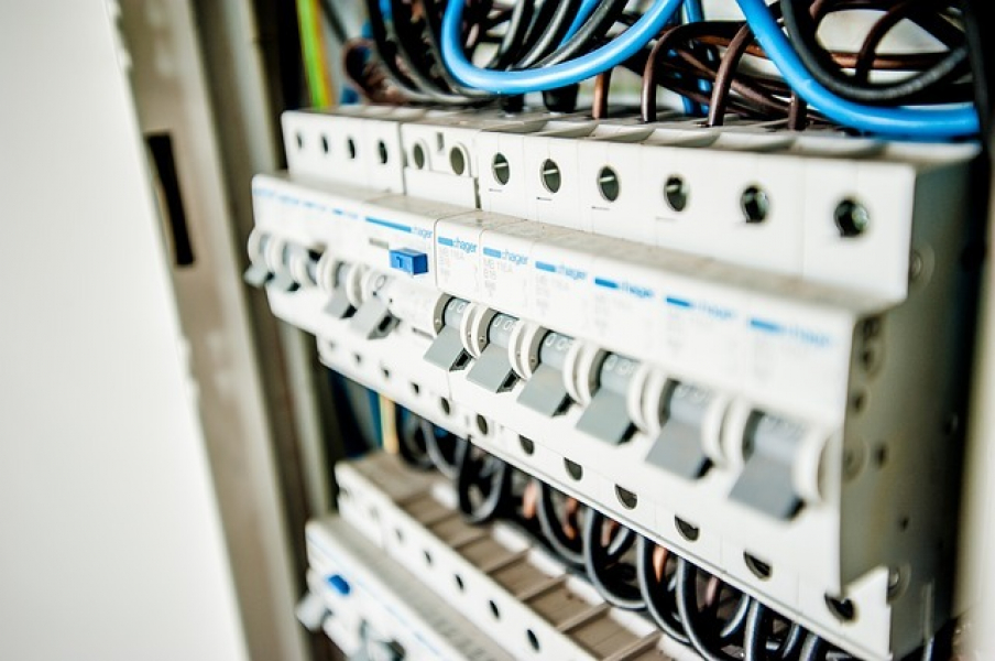 Elektriker Notdienst: Wie schnelle Hilfe Ihre Sicherheit gewährleistet