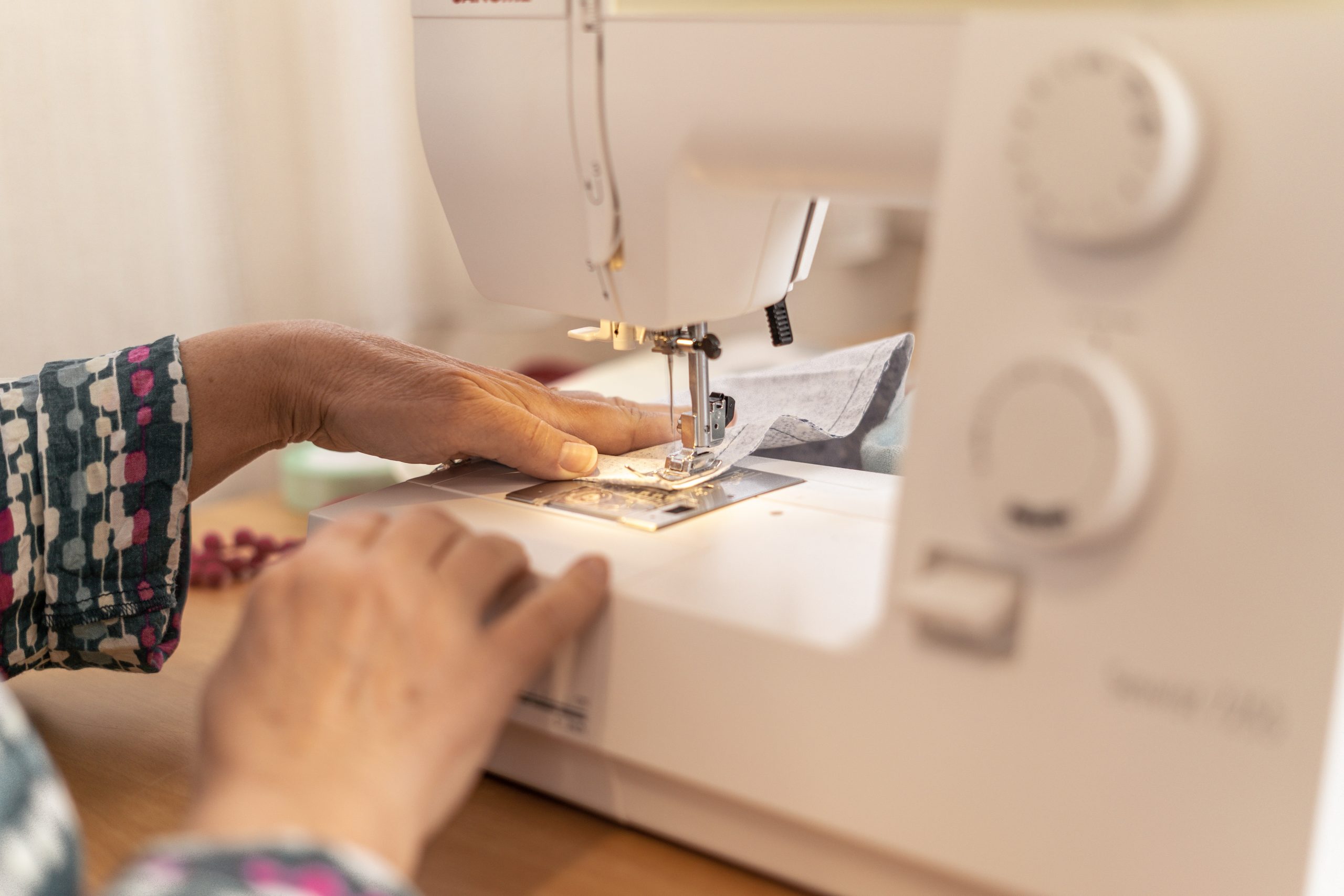7 Dinge, die Sie vor dem Kauf einer Nähmaschine wissen sollten