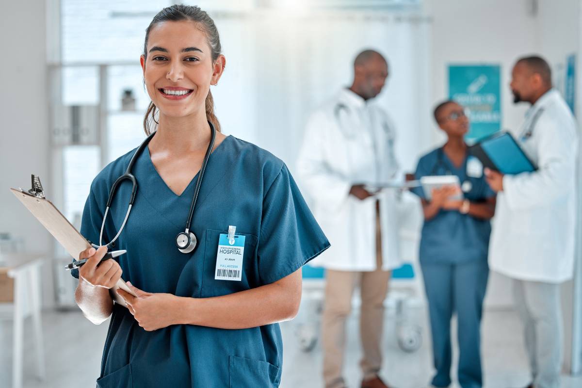 Pflegedienst und Schmerzmanagement: Linderung und Betreuung bei chronischen Schmerzen