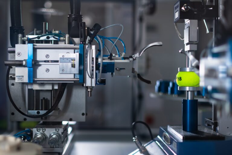 thisisengineering-raeng-nyAzMQ6Ejgs-unsplash