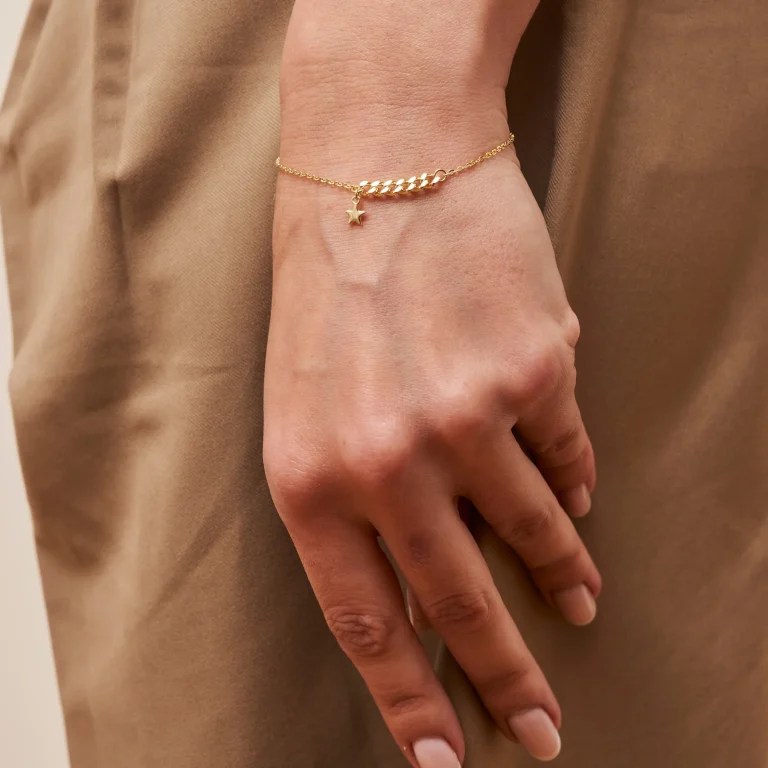 CZARINA_13.04.246104copy