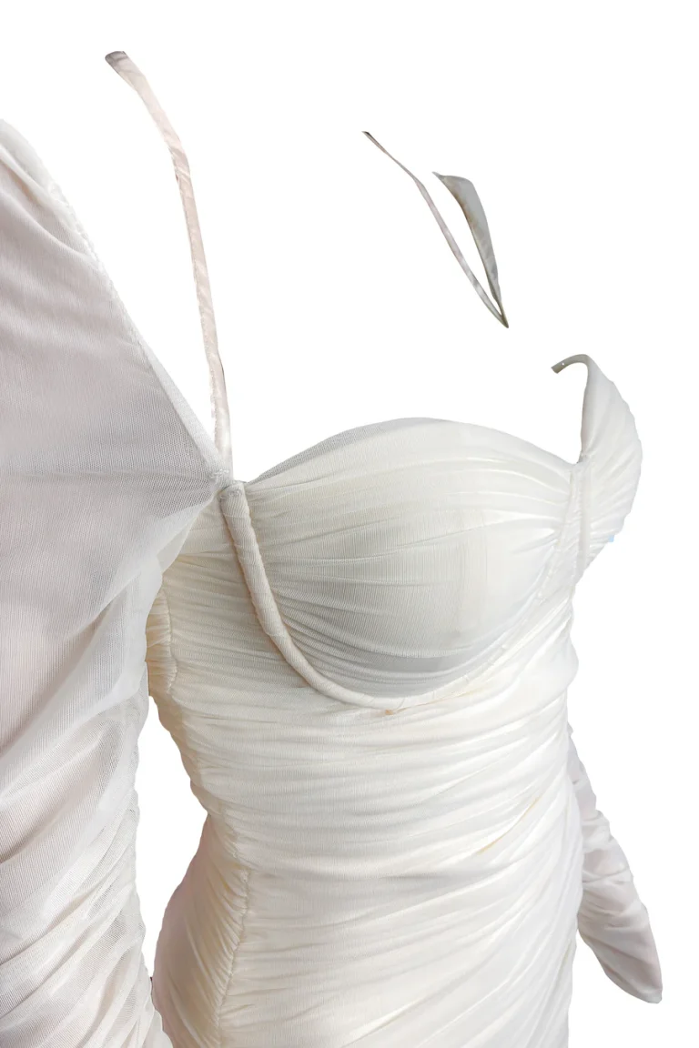 White1SideWhiteBackground_1_900x