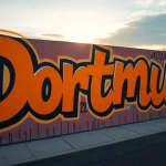 Vibrantes Graffiti Dortmund, das urbanen Einfluss und kreative Energie festhält.