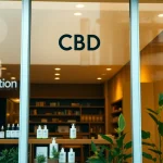 CBD kaufen im charmanten Zürcher Shop mit hochwertigen Produkten und natürlicher Atmosphäre.